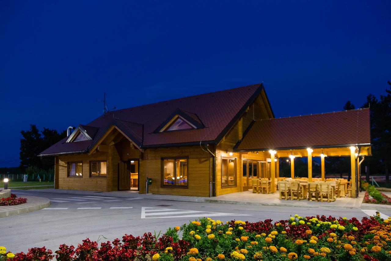 Holiday Park Macola Grabovac  Kültér fotó